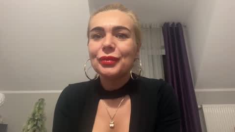 Jenny online show from December 28, 2024, 9:09 am