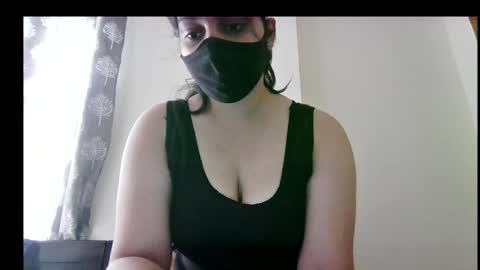 Jenny online show from February 17, 2026, 4:09 am