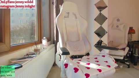 infamous blondiechloe.             Jennyjennywildd online show from March 6, 2026, 6:43 am