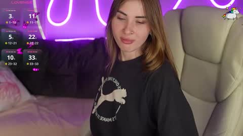 JENNY online show from November 3, 2025, 1:51 am