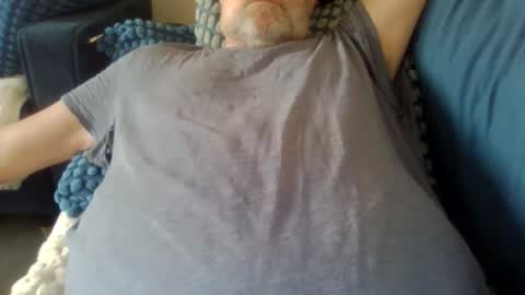 jens19651 online show from April 21, 2026, 5:14 am