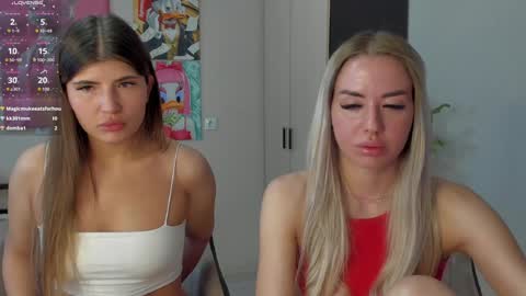 Snapshot of jeremayalove chatting on January 18, 2025, 7:49 am Hi hi We are Jessie and Betti online show from January 18, 2025, 7:49 am