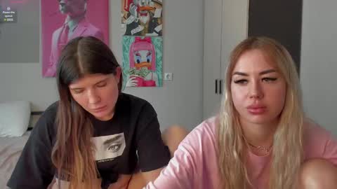 Snapshot of jeremayalove chatting on February 20, 2025, 10:16 am Hi hi We are Jessie and Betti online show from February 20, 2025, 10:16 am