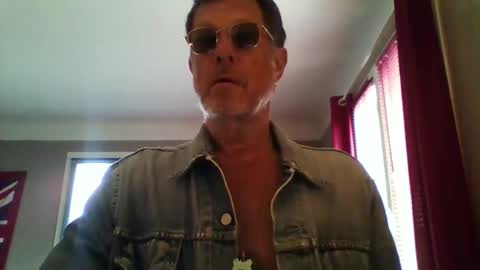 jerflor online show from February 27, 2026, 3:34 pm