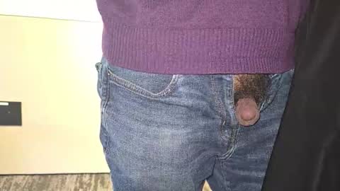 jerker_fan online show from January 7, 2026, 9:06 pm