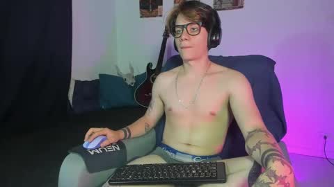 Angelo online show from September 19, 2025, 11:38 pm