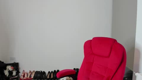 MistressJesicaCoper online show from January 14, 2026, 12:16 am