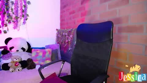 Jessi online show from November 7, 2025, 9:37 pm