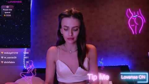 Jess online show from January 11, 2026, 12:26 am