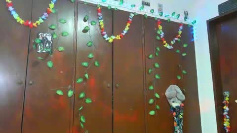 Jessica online show from April 13, 2026, 8:47 pm