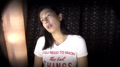 Jessica Gomez online show from April 18, 2026, 3:32 am