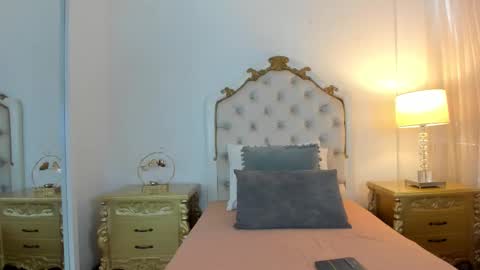 jessi lopez45 online show from February 11, 2026, 7:41 pm