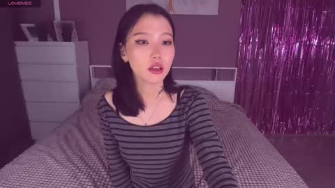 Jessica online show from December 14, 2025, 1:49 pm