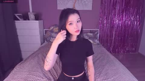 Jessica online show from December 16, 2025, 3:17 pm