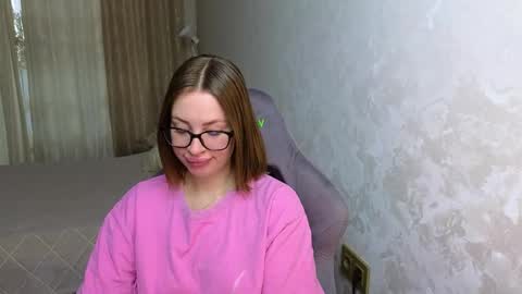 Jessy online show from October 22, 2025, 6:35 am