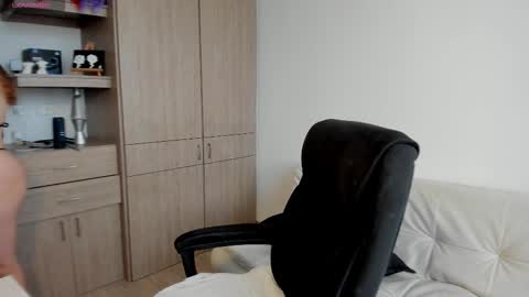 jessica_rabbit777_ online show from February 6, 2026, 8:56 pm