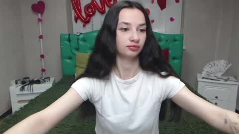 JessicaBreez online show from May 8, 2026, 5:13 am