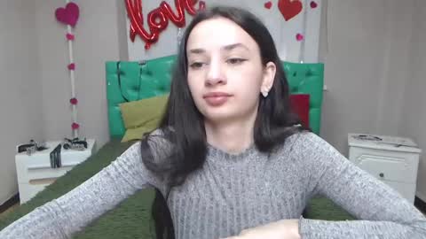 JessicaBreez online show from May 19, 2026, 5:14 am