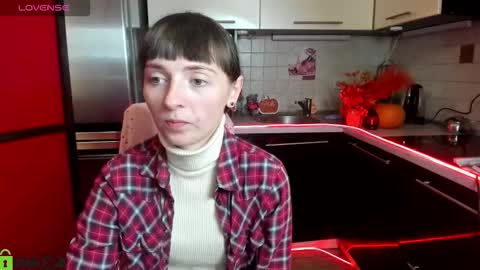 jessicaforris online show from November 21, 2025, 8:57 am