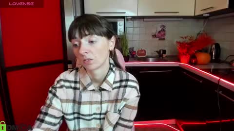 jessicaforris online show from November 25, 2025, 8:03 am