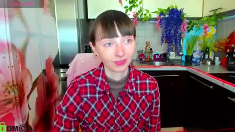 jessicaforris online show from March 12, 2026, 8:09 am