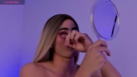 JESSI AND NAOMI online show from February 25, 2025, 1:41 am