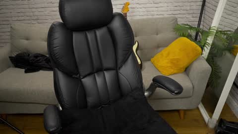 Jessicatv online show from January 13, 2025, 2:42 pm