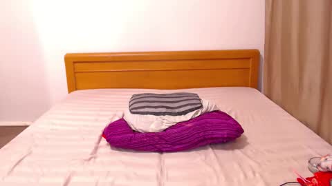 jessiestar3 online show from February 5, 2026, 2:27 am