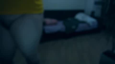 NEW VIDEO IN BIO online show from December 1, 2025, 7:46 am