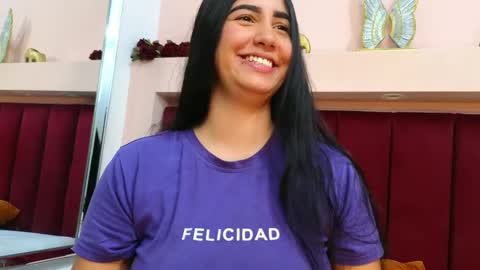 JESSY CORTES online show from February 28, 2025, 3:37 pm