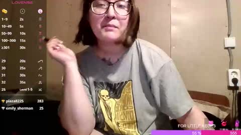 Bye everyone i cant see any reason to stay here wish u luck online show from October 19, 2025, 7:09 am