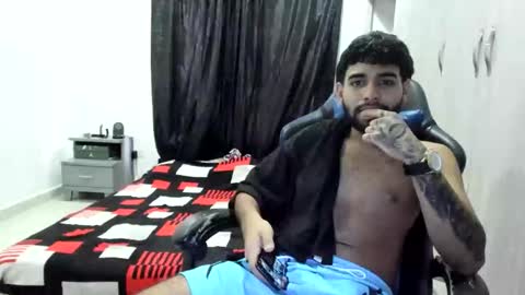 jesus_mx2212 online show from November 11, 2025, 9:59 pm