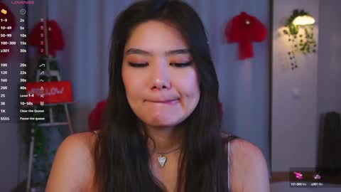 Hi all. My name is Naomi and Im glad to see you in my room  online show from January 15, 2025, 4:43 pm