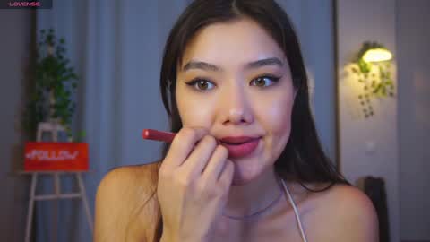 Hi all. My name is Naomi and Im glad to see you in my room  online show from January 23, 2025, 4:04 pm