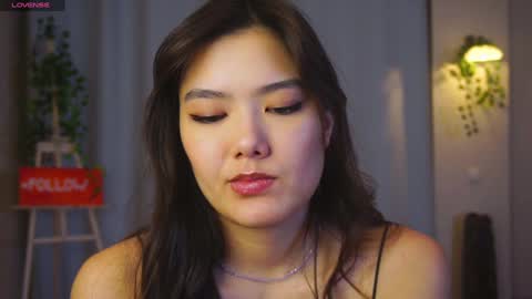 Hi all. My name is Naomi and Im glad to see you in my room  online show from January 24, 2025, 4:17 pm