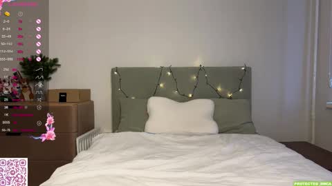 Mona online show from December 19, 2025, 5:36 am