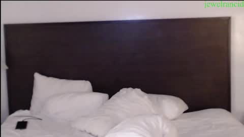 Snapshot of jewelrancid chatting on February 25, 2025, 4:35 am Miss Lovely online show from February 25, 2025, 4:35 am