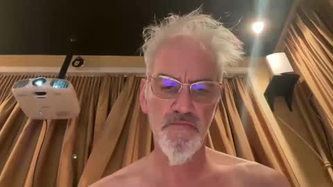 Snapshot of jewlronny chatting on December 25, 2024, 8:39 pm jewlronny online show from December 25, 2024, 8:39 pm