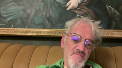 Snapshot of jewlronny chatting on January 2, 2025, 10:11 pm jewlronny online show from January 2, 2025, 10:11 pm