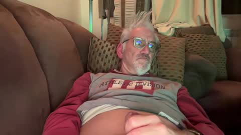 Snapshot of jewlronny chatting on March 4, 2025, 8:16 pm jewlronny online show from March 4, 2025, 8:16 pm