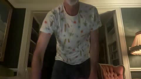 Snapshot of jewlronny chatting on December 16, 2025, 6:51 am jewlronny online show from December 16, 2025, 6:51 am