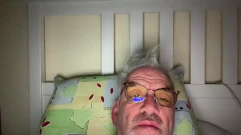 Snapshot of jewlronny chatting on January 19, 2026, 7:12 am jewlronny online show from January 19, 2026, 7:12 am