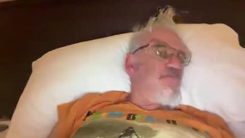 Snapshot of jewlronny chatting on February 17, 2026, 7:49 am jewlronny online show from February 17, 2026, 7:49 am