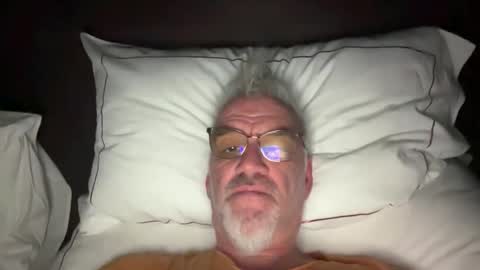 Snapshot of jewlronny chatting on February 18, 2026, 7:15 am jewlronny online show from February 18, 2026, 7:15 am