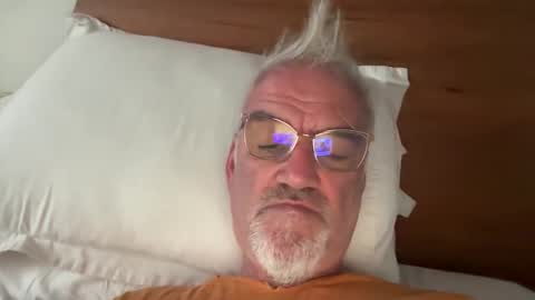 Snapshot of jewlronny chatting on March 2, 2026, 7:15 am jewlronny online show from March 2, 2026, 7:15 am