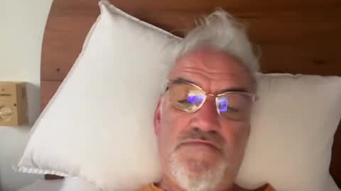 Snapshot of jewlronny chatting on March 3, 2026, 7:36 am jewlronny online show from March 3, 2026, 7:36 am