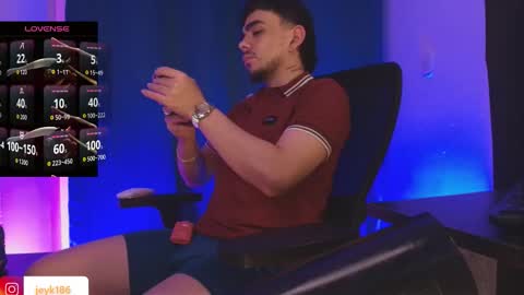 Snapshot of jey_keler chatting on January 18, 2026, 3:10 am jey keler online show from January 18, 2026, 3:10 am