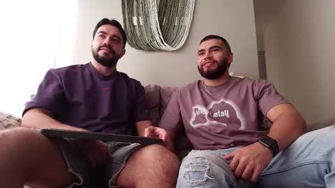 Jeycob online show from December 1, 2025, 8:14 pm