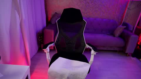 Snapshot of jeyssy69 chatting on February 9, 2025, 5:40 am Jeyssy also Andra online show from February 9, 2025, 5:40 am