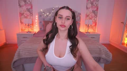 Jeysy online show from December 19, 2025, 5:53 pm